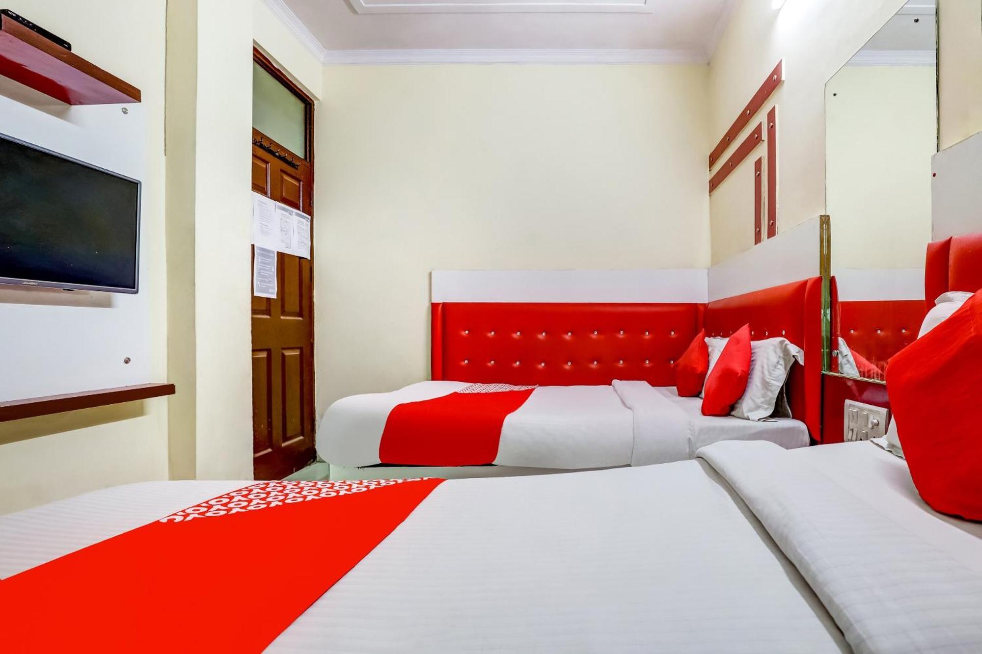 Hotel O Tushar Continental New Delhi Exterior foto
